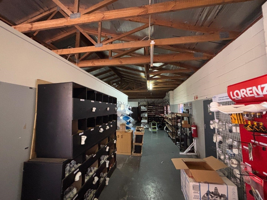 To Let commercial Property for Rent in Paarden Eiland Western Cape